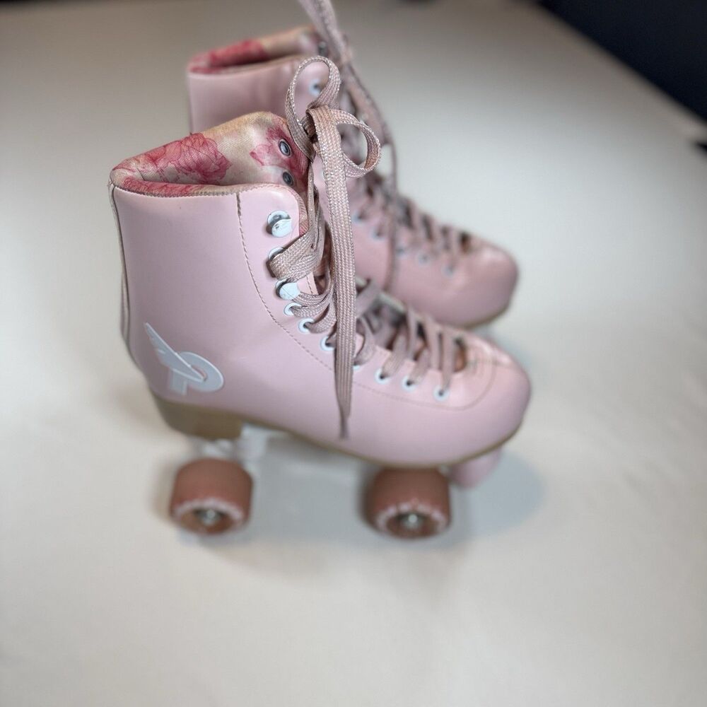 Pacer Pink Quad Roller Skates Womens Size 5 Floral Lining Retro Outdoor Indoor